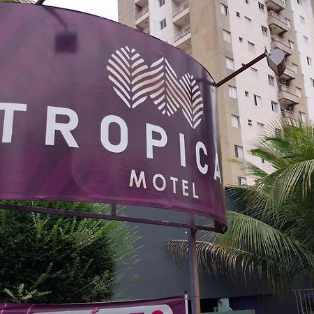 Motel Tropical Ribeirão Preto Екстериор снимка